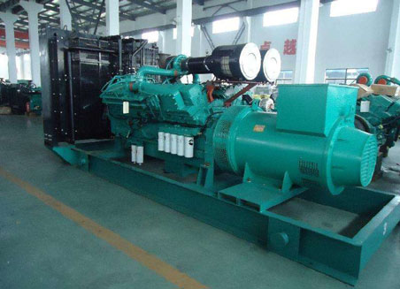 迁安800kw康明斯柴油发电机组